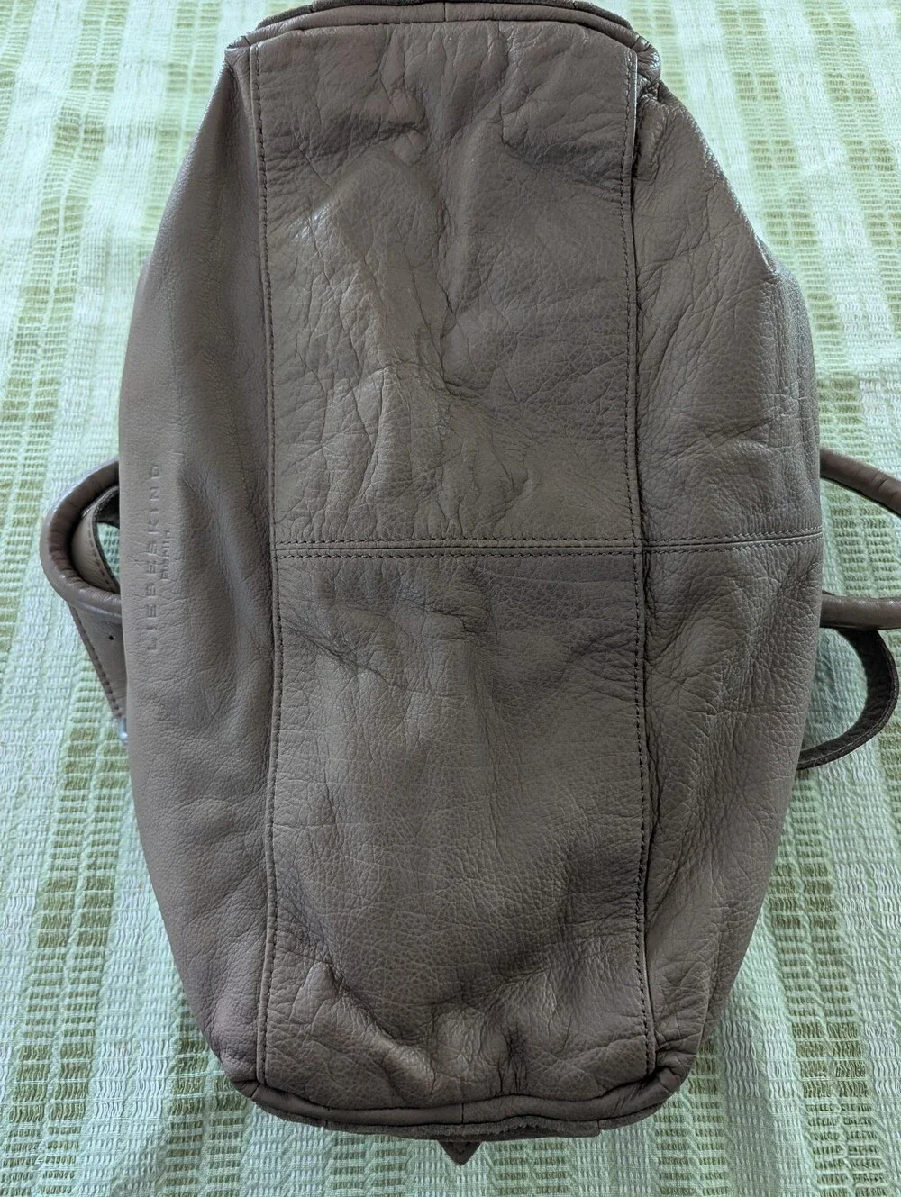 Liebeskind Soft Taupe Leather Tote, hobo bag Handles, cross body Strap, vintage